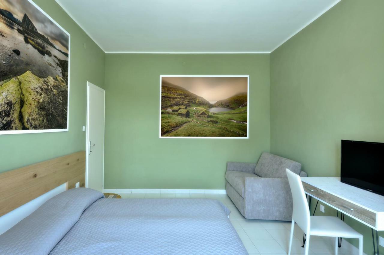Deep Green ميستر المظهر الخارجي الصورة